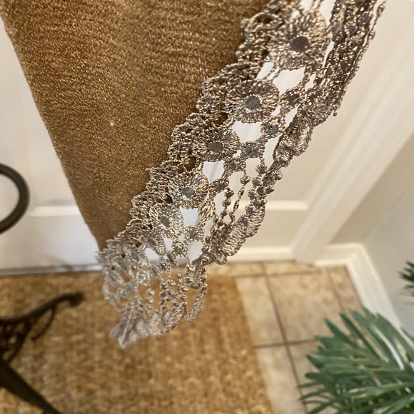 D&B Scarf with Lace Trim and Fringe - Picture 5 of 10